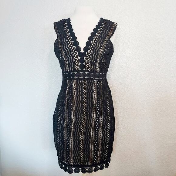 NEW Lush Black w/Tan Lining Eyelet Sleeveless Cocktail Dress Size L - Picture 1 of 14